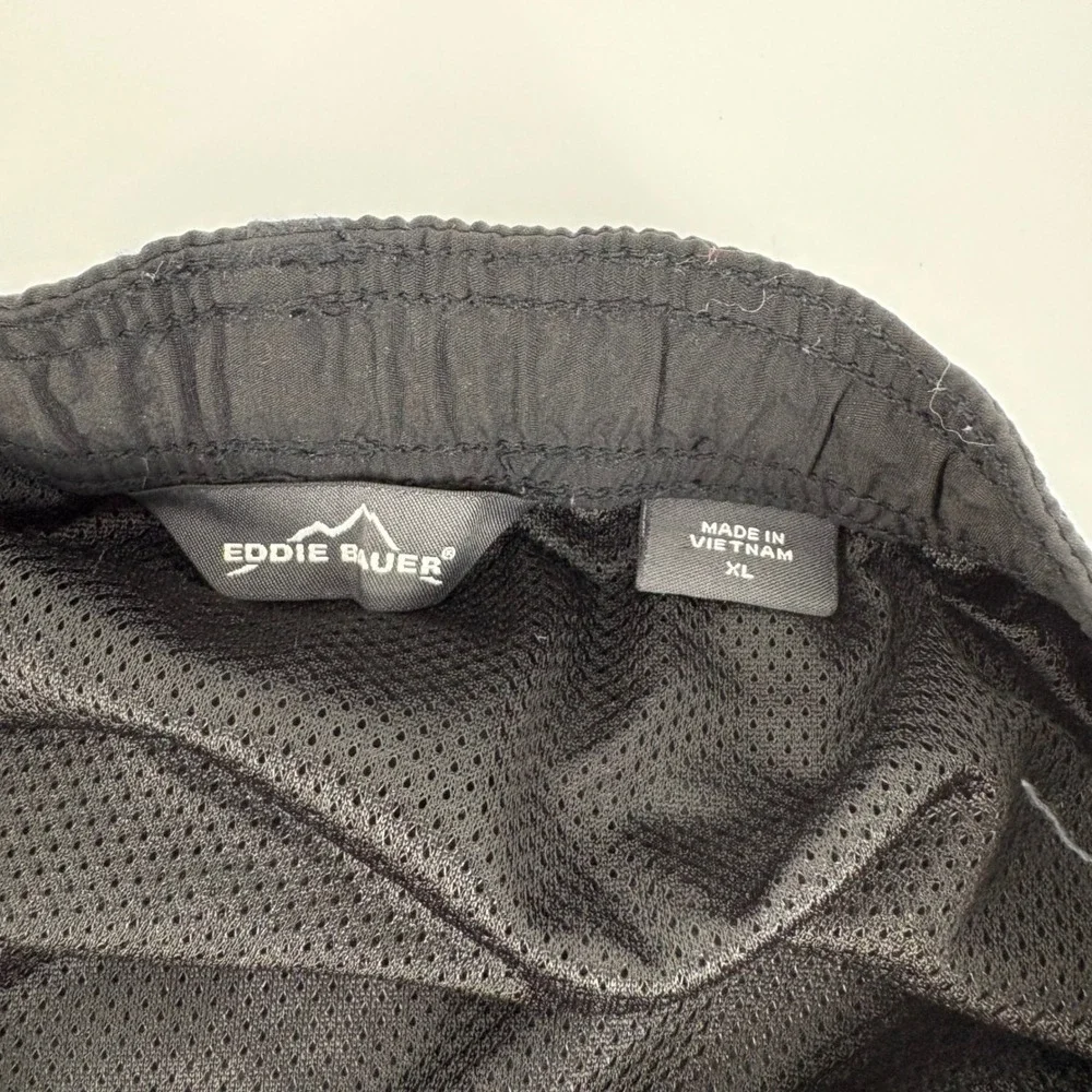 Eddie Bauer Swim Trunks Mens XL Black Olive Green 2 Pack Mesh Lined Cargo Pkts‎